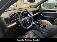 Gebraucht Porsche Cayenne 475 PS (349 kW) 2026 Quarzitgraumetallic (metallic) SUV