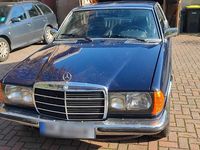Gebraucht Mercedes 280 185 PS (136 kW) 1981 Schwarz Coupé