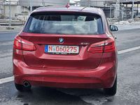 Gebraucht BMW 218 136 PS (100 kW) 2015 Brillanteffekt metallic Van / Kleinbus