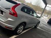 Gebraucht Volvo XC60 Summum 190 PS (139 kW) 2014 Silber SUV