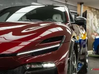 Gebraucht Ferrari Purosangue 725 PS (533 kW) 2024 Rot SUV