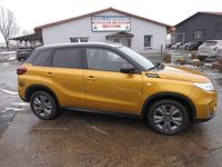 Gebraucht Suzuki Vitara Comfort 140 PS (102 kW) 2019 Gelb SUV