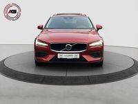 Gebraucht Volvo V60 Momentum 340 PS (250 kW) 2020 Rot Kombi