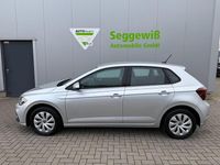 Gebraucht VW Polo Life 95 PS (69 kW) 2023 Silber Kleinwagen