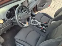 Gebraucht Hyundai i30 Premium 140 PS (102 kW) 2017 Braun Limousine