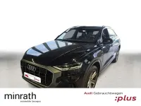 Gebraucht Audi Q8 Ambiente 381 PS (280 kW) 2023 Schwarz SUV