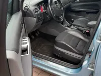 Używany Ford Focus Titanium 116 KM (85 kW) 2008 Niebieski Sedan/Limuzyna