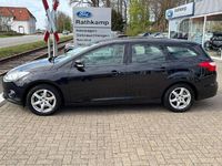 Gebraucht Ford Focus Trend 125 PS (91 kW) 2013 Pantherschwarz Kombi