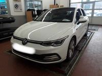 Gebraucht VW Golf VIII Style 150 PS (110 kW) 2023 Pure white Limousine