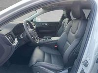 Gebraucht Volvo V60 257 PS (189 kW) 2025 Kombi