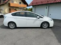 Gebraucht Toyota Prius 99 PS (72 kW) 2009 Weiß Kleinwagen