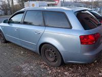 Gebraucht Audi A4 130 PS (95 kW) 2005 Blau Kombi
