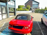 Używany Mazda MX5 110 KM (80 kW) 2002 Czerwony Kabriolet