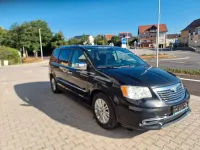 Gebraucht Lancia Voyager 177 PS (130 kW) 2014 Schwarz Van / Kleinbus