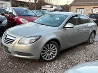 Gebraucht Opel Insignia Edition 131 PS (96 kW) 2009 Gold Limousine