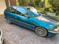 Gebraucht Opel Astra 101 PS (74 kW) 2026 Grün Kleinwagen