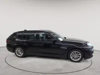 Gebraucht BMW 530 Sport Line 286 PS (210 kW) 2023 Saphirschwarz metallic Kombi