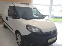 Gebraucht Fiat Doblò 105 PS (77 kW) 2021 Weiß Van / Kleinbus