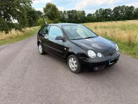 Gebraucht VW Polo 64 PS (47 kW) 2004 Schwarz Kleinwagen
