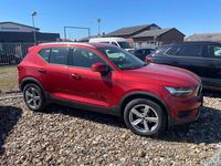Gebraucht Volvo XC40 Momentum 150 PS (110 kW) 2018 Rot SUV