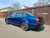 Second-hand VW Passat 150 CP (110 kW) 2000 Albastru Berlinǎ