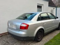 Gebraucht Audi A4 101 PS (74 kW) 2003 Silber Limousine