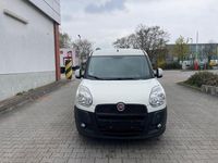 Gebraucht Fiat Doblò 90 PS (66 kW) 2015 Weiß Van / Kleinbus