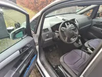 Gebraucht Opel Zafira Edition 140 PS (102 kW) 2009 Silber Van / Kleinbus