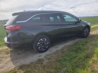 Używany Opel Astra Dynamic 150 KM (110 kW) 2016 Czarny Kombi