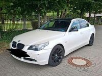 Gebraucht BMW 530 231 PS (169 kW) 2004 Grau Limousine