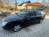 Gebraucht Ford Mondeo 125 PS (91 kW) 2002 Schwarz Kombi