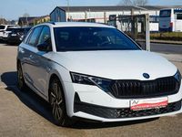 Gebraucht Skoda Octavia SportLine 150 PS (110 kW) 2024 Moon weiß metallic Kombi