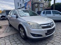 Gebraucht Opel Astra Innovation 101 PS (74 kW) 2008 Silber Kombi