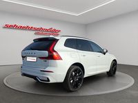 Neu Volvo XC60 Plus 455 PS (334 kW) 2026 Crystal weißperleffekt SUV