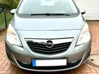 Gebraucht Opel Meriva Edition 101 PS (74 kW) 2011 Van / Kleinbus