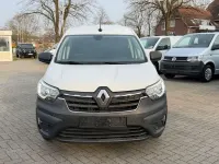 Używany Renault Express 95 KM (69 kW) 2021 Biały Minivan