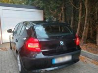 Gebraucht BMW 116 116 PS (85 kW) 2011 Schwarz Kleinwagen