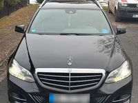 Gebraucht Mercedes E220 170 PS (125 kW) 2013 Schwarz Kombi