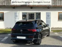 Gebraucht VW Golf VIII R 320 PS (235 kW) 2023 Deep black perleffekt Limousine