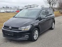 Gebraucht VW Touran Highline 150 PS (110 kW) 2023 Schwarz Van / Kleinbus