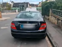 Gebraucht Mercedes C180 156 PS (114 kW) 2010 Schwarz Limousine