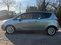 Gebraucht Opel Meriva Active 120 PS (88 kW) 2013 Silber Van / Kleinbus