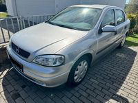 Second-hand Opel Astra 75 CP (55 kW) 1999 Argintiu Berlinǎ