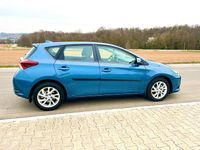 Gebraucht Toyota Auris Edition-S 116 PS (85 kW) 2017 Blau Kleinwagen