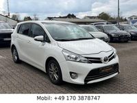 Gebraucht Toyota Verso Skyview Edition 111 PS (81 kW) 2016 Weiß Van / Kleinbus