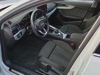 Gebraucht Audi A4 S-Line 204 PS (150 kW) 2023 Gletscherweiß (metallic) Kombi
