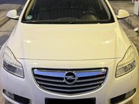 Gebraucht Opel Insignia 131 PS (96 kW) 2012 Weiß Kombi