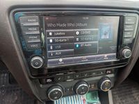 Gebraucht Skoda Octavia 184 PS (135 kW) 2014 Braun Kleinwagen