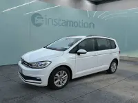 Gebraucht VW Touran Comfortline 150 PS (110 kW) 2020 Weiß Van / Kleinbus