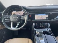 Gebraucht Audi Q8 Ambiente 286 PS (210 kW) 2022 Gletscherweiß metallic (metallic) SUV